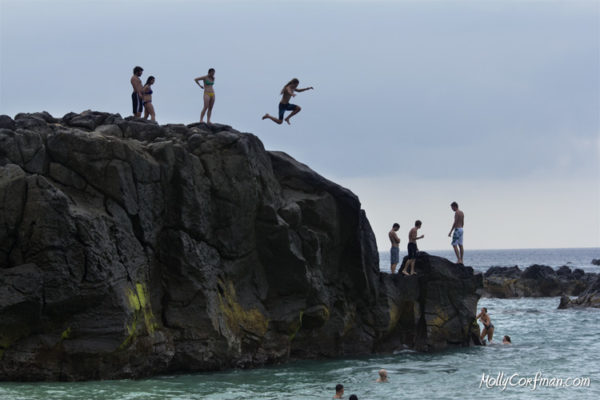 Jumping Rock, Waimea Bay